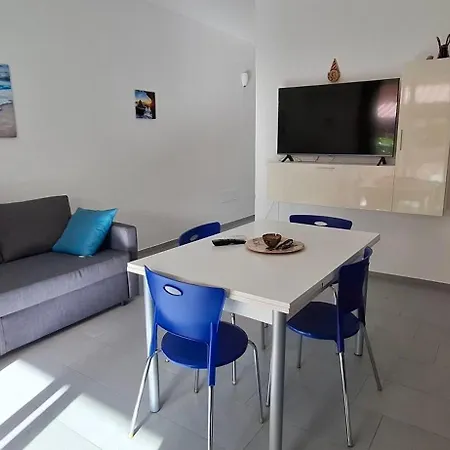 Semesterbostad Casa Di Luca *